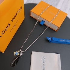 Louis Vuitton Necklaces